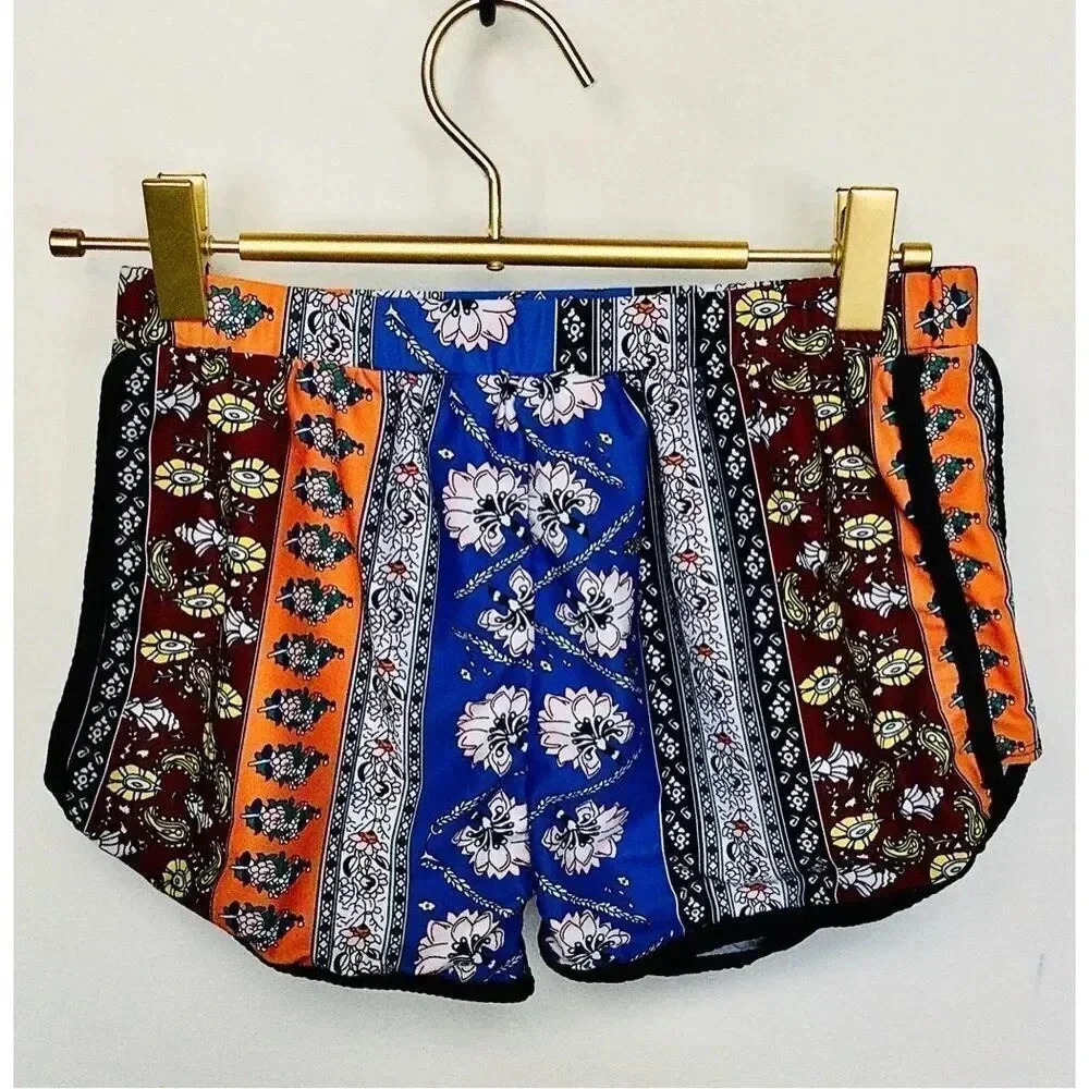 Zaful Women's Multi-Color Mixed Print Elastic Waist Pull-On Casual Shorts Size 4